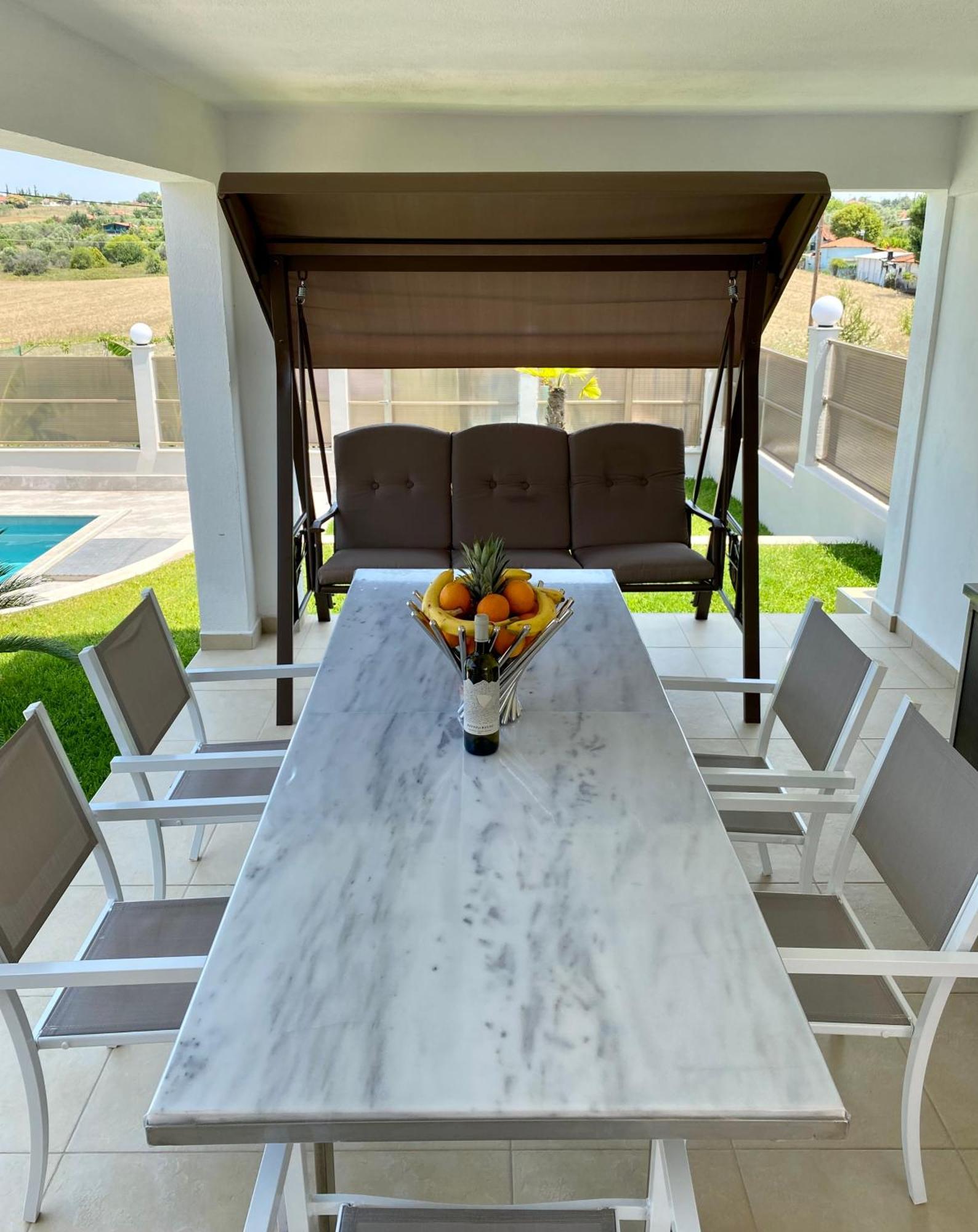 Vergia Villa Liana , Private Villa With Pool And Garden מראה חיצוני תמונה